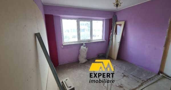 Apartament 4 camere Radu Negru aproape de C. Calarasilor