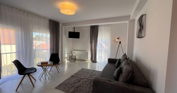 Apartament cu două camere pe Strada de Mijloc