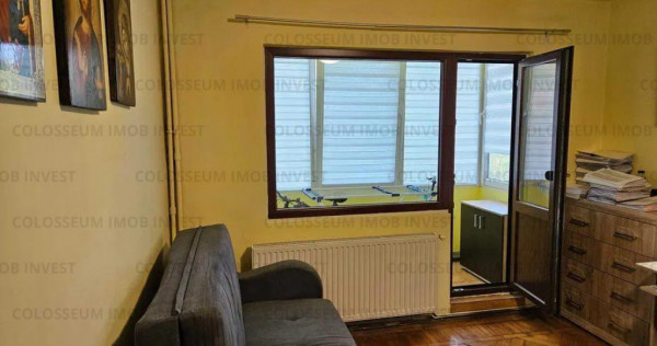 Apartament 2 camere, etaj 2, mobilat, utilat, zona piata Astra!