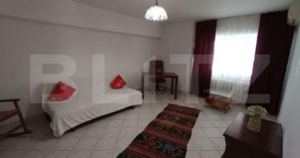 Apartament 4 camere, 100 mp, Stefan Cel Mare