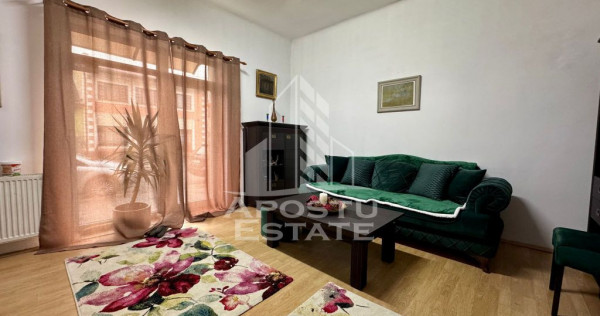 Casa cu 6 camere, pe doua nivele, zona Lipovei, Timisoara