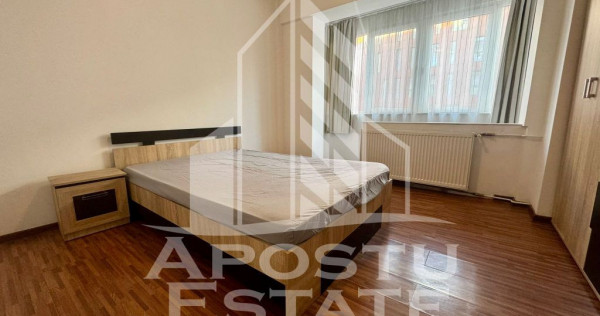 Apartament ultracentral cu 2 camere