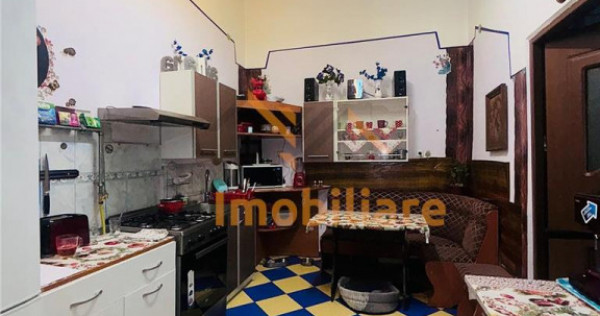 Apartament in cladire istorica CENTRAL