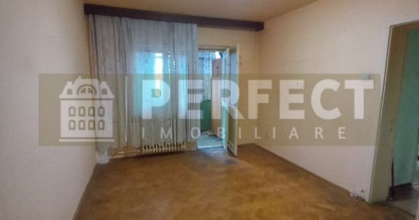 Apartament 2 camere, et 4/4, Nord - Arinului - 37000 euro