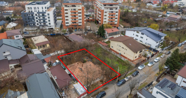 BANEASA - SISESTI, CASA DEMOLABILA 165 MP TOTAL, LOT 680 MP,