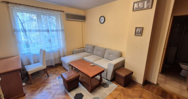 Apartament cu 2 camere - piata Romana