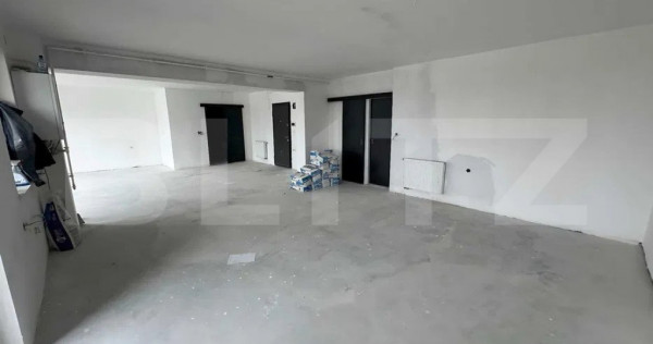 Apartament 3 camere cu destinație comercială, 88 mp, Maure