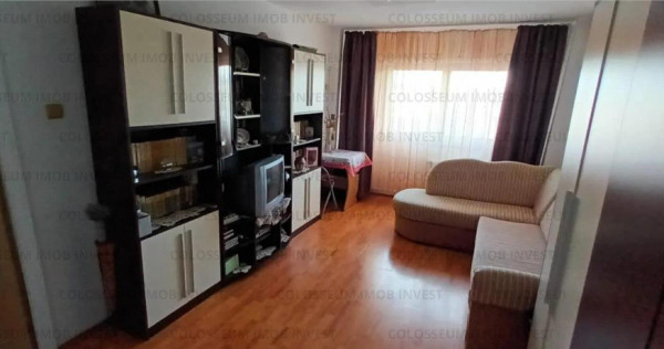 Apartament cu 2 camere, decomandat - zona Tractorul