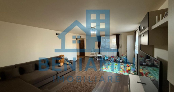 Casa P+1-cu 3 dormitoare-2 bai-Living-Bucatarie-Bariera V...