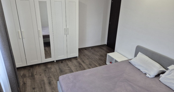 Apartament 3 camere cu parcare