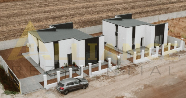 Casa 3 camere 2 bai // dressing// teren 300mp