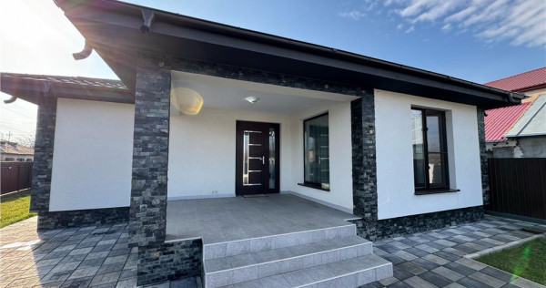 Casa de , mobilata si utilata complet, constructie noua