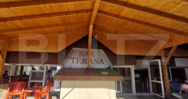 Spatiu Comercial cu 2 camere+beci, teren 400mp,zona Teleajen