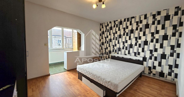 Apartament cu 2 camere si 2 balcoane, centrala proprie, z...