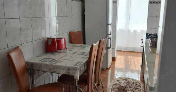 Apartament de 3 camere zona ASTRA,