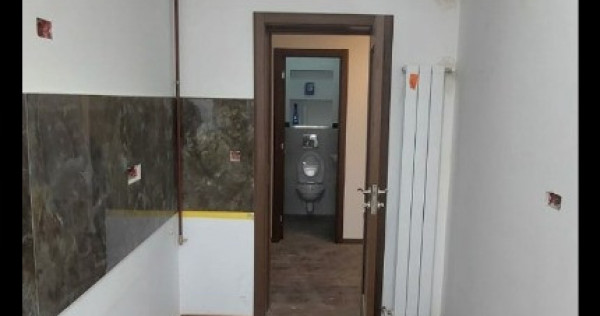 Apartament cu 4 camere decomandate Zona Ultracentral