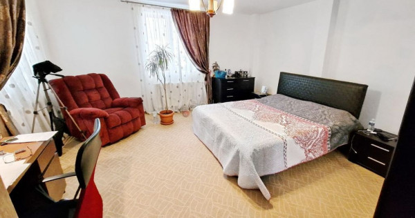 Aproape de Zona Comerciala