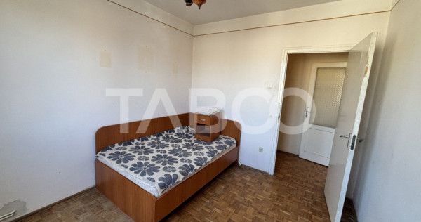 Apartament de vanzare 3 camere 62 mp utili zona Rahovei