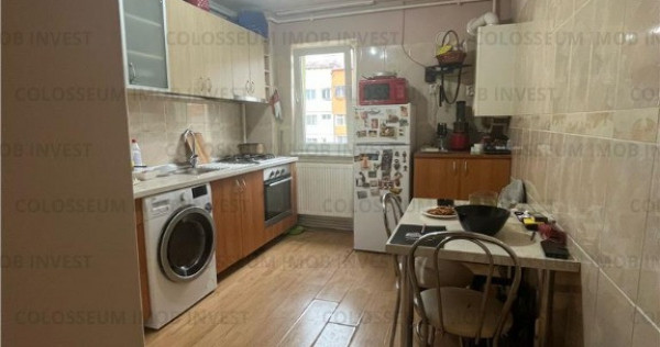 Apartament cu 2 camere, semidecomandat, confort 1-Centrul Civic