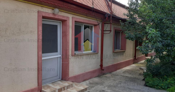 Casa 4 cam boltari teren= 670 mp toate utilitatile Chercea-