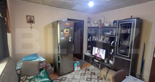 Apartament 2 camere, 27 mp, pozitionat ideal in zona 9 Mai