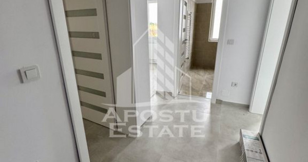 Apartament cu 2 camere, decomandat, bucatarie separata 55...