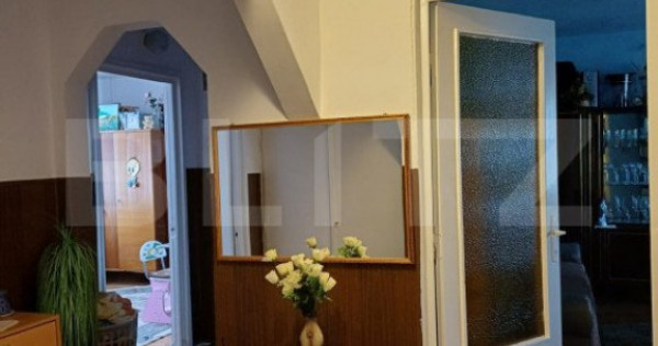 Apartament 3 camere, 63 mp, zona Micro III