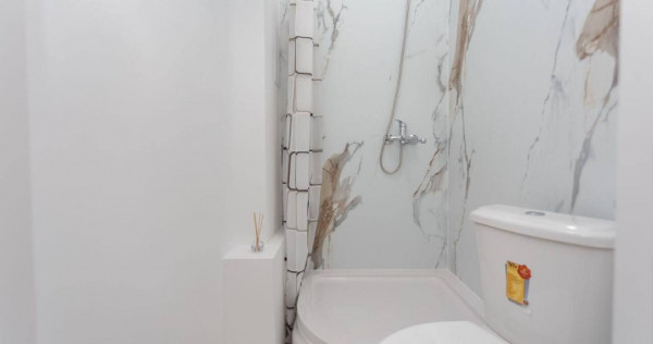 De inchiriat garsoniera in zona Astra