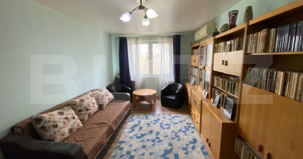 Apartament cu 3 camere, 2 băi, balcon, zona Luica &ndash; Berce