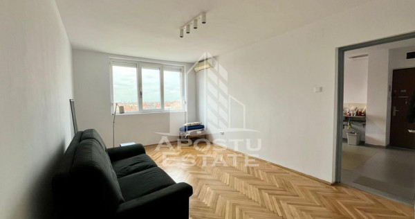 Apartament 3 camere plus boxa,zona Olimpia/Stadion