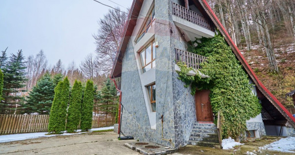 Vila/ Casa de vacanta Predeal/ piscina interioara !