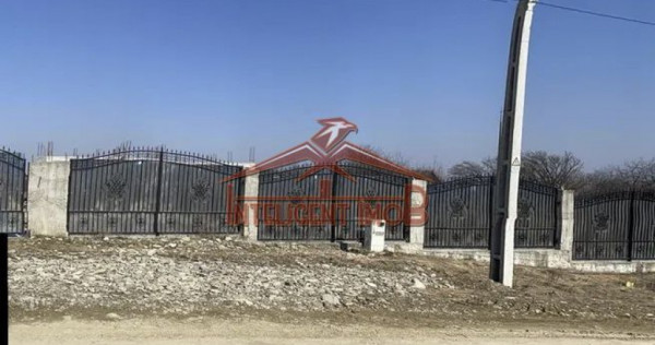 Teren+ casă în curs de edificare in Sambata de Sus-Brașov