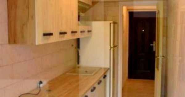 Apartament de vanzare, cu 2 camere, 52 mp, zona Pajura