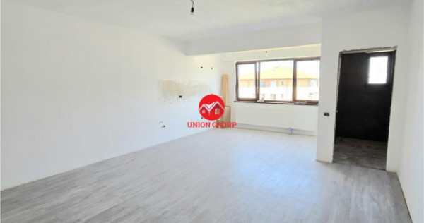 Apartament 3 camere, 100 mp, zona Primo