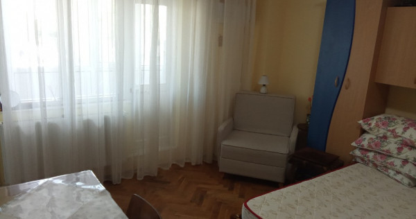 De inchiriat garsoniera central Winmarkt Republicii