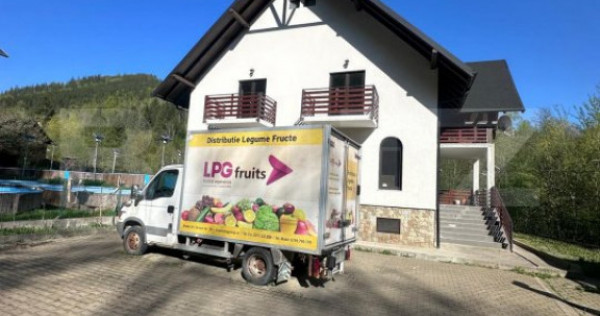 Pensiune/Ferma pescicola la cheie, teren 4000 mp, zona Molid