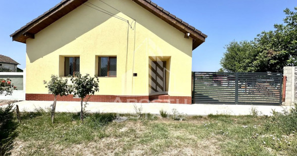 Casa de vanzare in localitatea Dinias