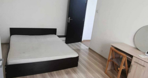 Apartament 2 camere, decomandat - zona Astra