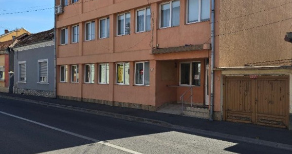 Cladire birouri , Central, SC 636, D+P+2E, inc oras, rampa