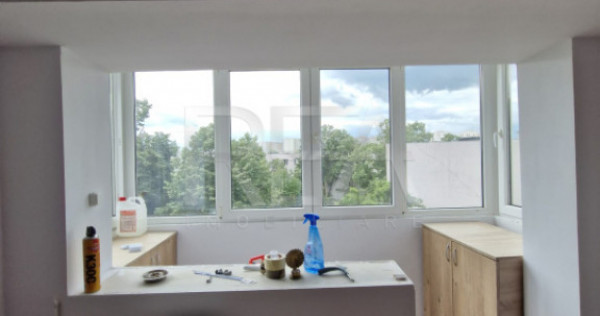 GARSONIERĂ ÎN ZONA 1 DECEMBRIE 1918