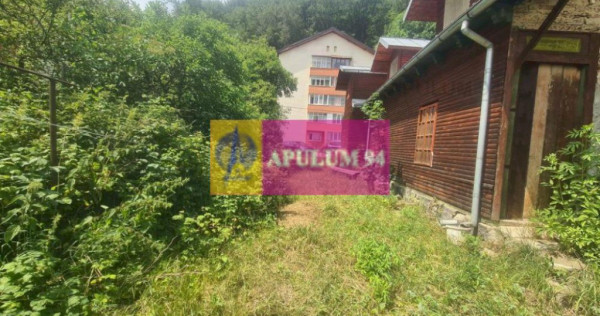 Teren cu constructie de vânzare în Bușteni - Zona Lidl