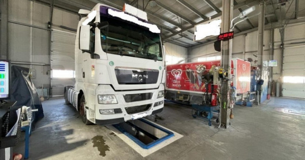 Service Auto si Tir, 3 posturi, zona Iris