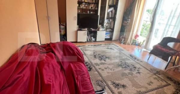 Apartament cu 1 camera, zona Cetății.