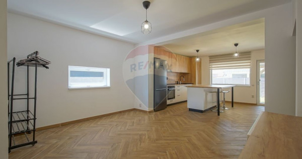 Casă 96 metri pătrați utili – Cartier Valea cu Flori...