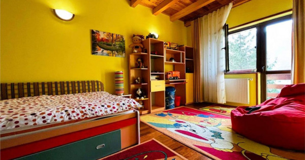 Vila de vacanta situata in Busteni