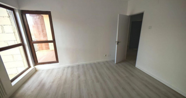 Apartament 2 camere, decomandat, zona Brestei, Promenada Mal