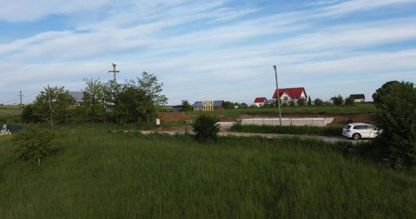 Teren intravilan in oras Siret – 1100 mp! De ! 0727817187