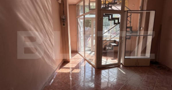 Spatiu de birouri, de inchiriat, 19 mp, zona centrala