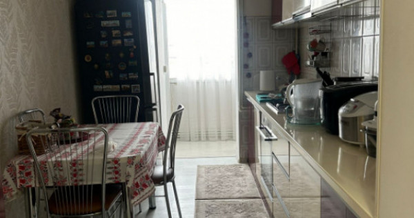 Apartament 3 camere zona Dacia, Constanta