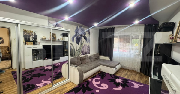 Apartament de 3 camere, decomandat, parter, zona Valea Rosie